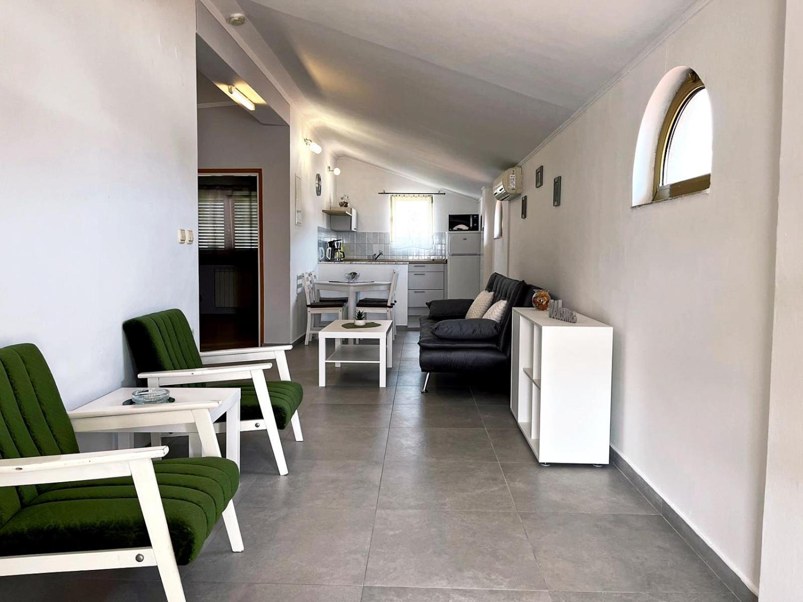 Lero Apartment Banjol Bagian luar foto